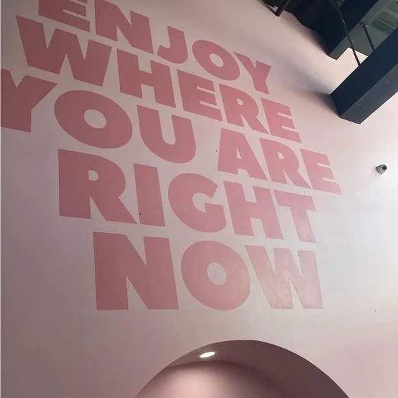 Welcome in!!🌞 - Picture 4 of 4